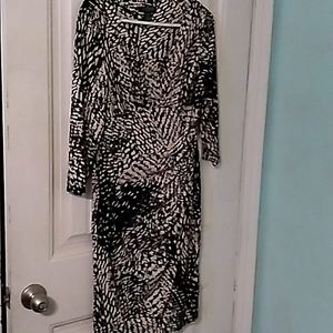 Lauren by Ralph Lauren dress Size 12P Black & Cream